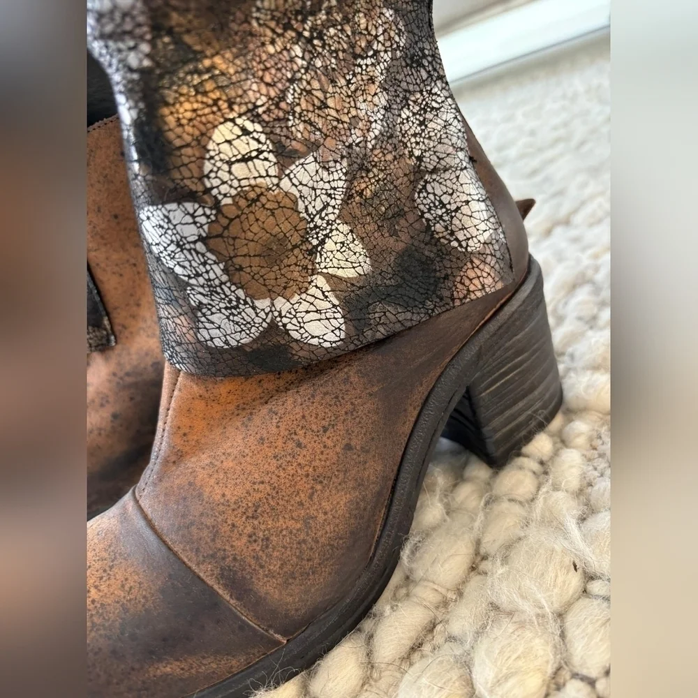 Papucei Pintura Metallic Floral Boots Brown Multi NWT